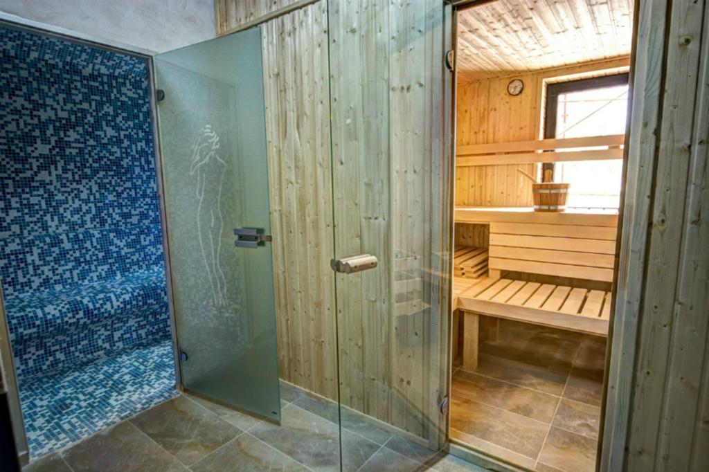 Pensiunea Poiana Viselor Poiana Mărului エクステリア 写真